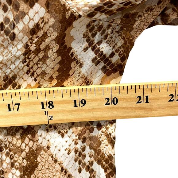 H&M Wide Cut Snakeskin Print Blouse Long Balloon Sleeve Stand Collar Keyhole 4 - Picture 5 of 8